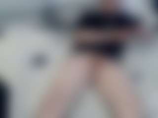 tomtech2323's Live Sex Cam Show