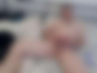 tomtech2323's Live Sex Cam Show
