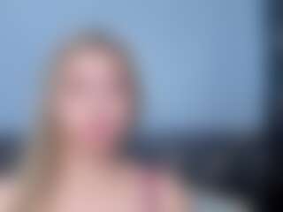 evelyn-towers's Live Sex Cam Show