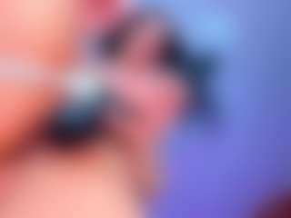 LilaPinky's Live Sex Cam Show
