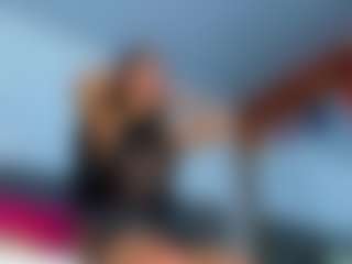 LilaPinky's Live Sex Cam Show