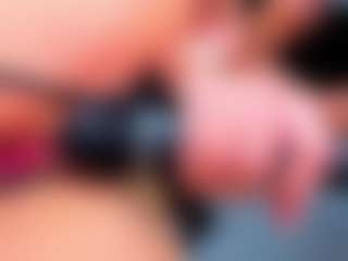 LilaPinky's Live Sex Cam Show