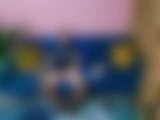 Lillyhott's Live Sex Cam Show