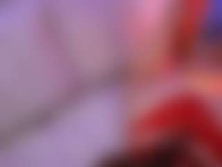 Live cam show with divetagrace - Petite on Uber Horny