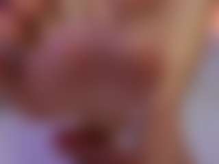 Live cam show with divetagrace - Old on Camsoda