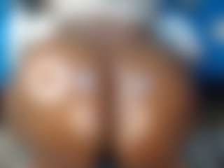 lynvee's Live Sex Cam Show