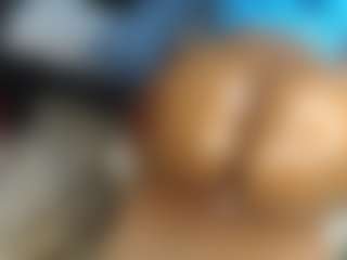 lynvee's Live Sex Cam Show