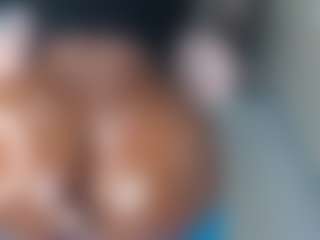 Live cam show with lynvee - Chubby on fuklive.com