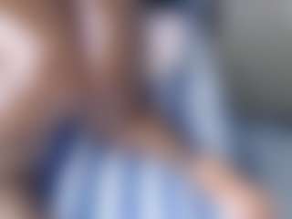 Live cam show with lynvee - Ride Torso on StripNow
