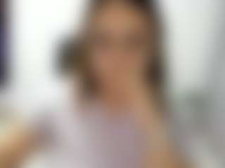 Live cam show with Dulce Maria - White MILF on Gym Cam Girls | colombia