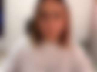 Live cam show with Dulce Maria - Glasses on StripNow