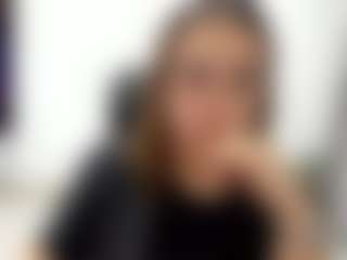 Live cam show with Dulce Maria - Handjob on Free Soda