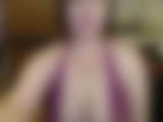 Live cam show with sweetpeash - Domination on CamClone