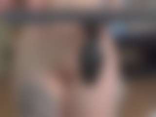 Live cam show with BeatrizDoll - BBW on livesuperchat.net