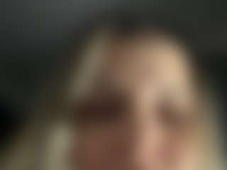 abbyy-lopez's Live Sex Cam Show
