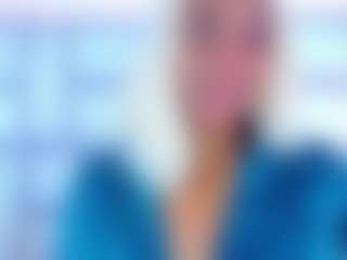 Live cam show with NinaNicole - Squirt on milfzrlive.com