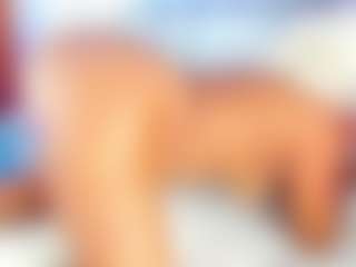 Live cam show with NinaNicole - Blowjob on liverealitysex.com