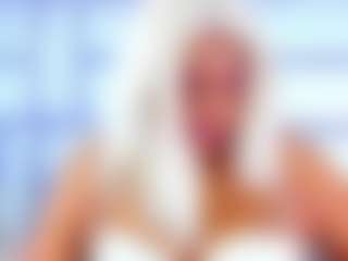 Live cam show with NinaNicole - Shaved Pussy on SxyPornLive