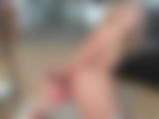 Nikki's Live Sex Cam Show