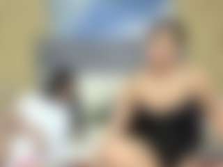 Live cam show with Alexaa-evans - Bedroom on livesuperchat.net