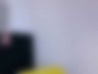 Live cam show with Samara - Threesome on SinfulBabes