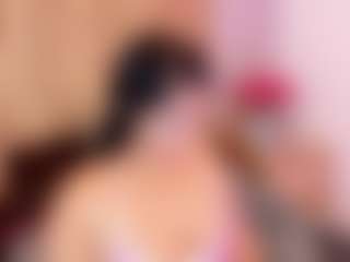 Live cam show with hannnasmith - Bedroom Mature on Mixed Magazine Live