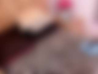 Live cam show with hannnasmith - Cosplay Toys on Streamer API