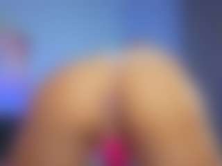 Live cam show with Kelly-Hardy - Fetishes on Milfs Live