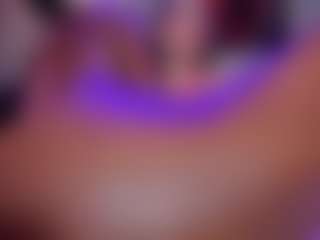 lyrus-shine's Live Sex Cam Show