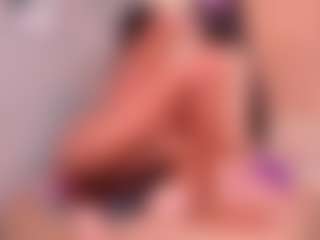 Live cam show with lyrus-shine - Muscle on CamClone