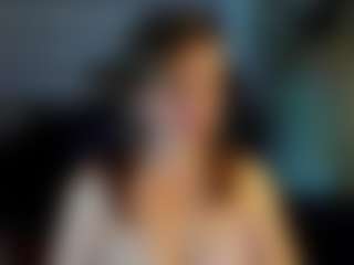 Live cam show with Aliiz-011 - MILF on CamwithHer