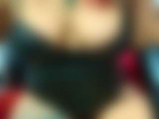 Live cam show with AnabellaThompson - Brown Eyes Red Hair on Camming Site