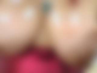 Live cam show with AnabellaThompson - Red Hair Middle Aged on Camiplay Live