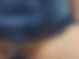 Live cam show with AnabellaThompson - Mature on crypto-cams