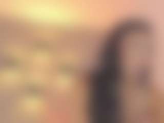 Live cam show with Elisa Castrillon - Ebony Amateur on Camsoda Late Night