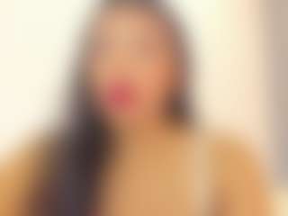 Live cam show with Elisa Castrillon - Dirty Talk on Adult Interactions