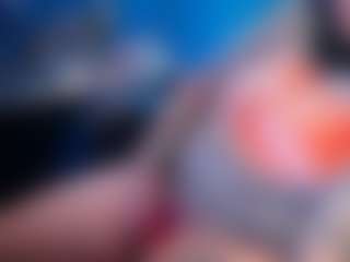 miacanelaxo's Live Sex Cam Show