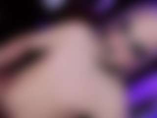 YarethRouss's Live Sex Cam Show