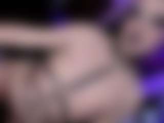 YarethRouss's Live Sex Cam Show