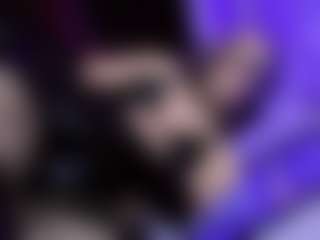 YarethRouss's Live Sex Cam Show