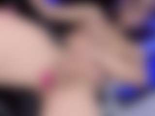YarethRouss's Live Sex Cam Show