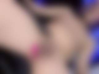 YarethRouss's Live Sex Cam Show