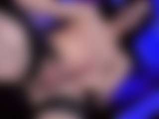 YarethRouss's Live Sex Cam Show