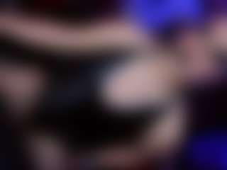 YarethRouss's Live Sex Cam Show