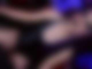 YarethRouss's Live Sex Cam Show