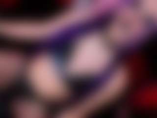 Live cam show with YarethRouss - Drinking on crypto-cams