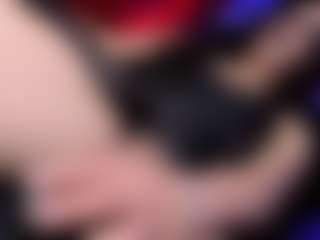 YarethRouss's Live Sex Cam Show