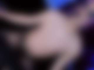 Live cam show with YarethRouss - Drinking on SinfulBabes