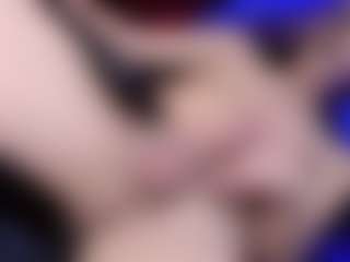YarethRouss's Live Sex Cam Show