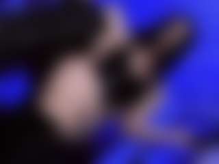 Live cam show with YarethRouss - Facial Piercings on chickslive.net